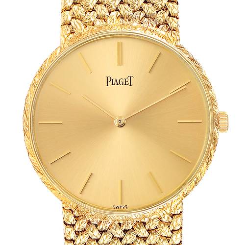 The Piaget 9065 ND 2 Men's Yellow Gold Champagne Dial 9065 ND 2 Men's Yellow Gold Champagne Dial 9065 model 18k Yellow Gold Champagne Dial Vintage Men's Watch is shown from a frontal angle.